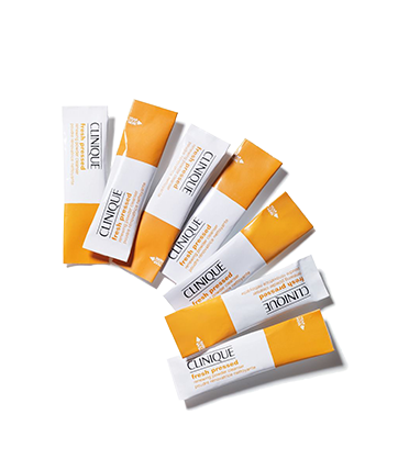 Обновляющее очищающее средство с содержанием витамина С Fresh Pressed™